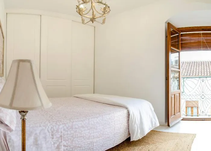 شقة Historic Penthouse